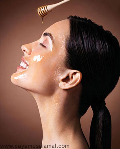 روش تهیه ماسک صورت با عسل برای درمان بیماری های پوستی و سلامت آن