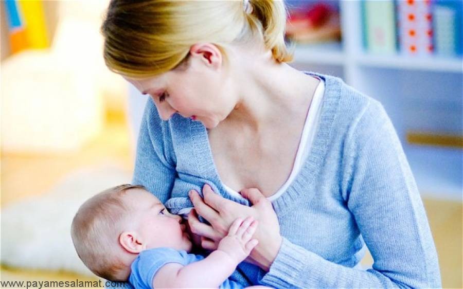 فواید تغدیه با شیر مادر برای نوزادان و مادران