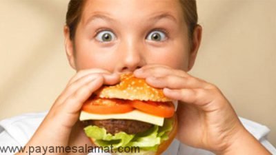 ارتباط بین چاقی و غذاهای غیر خانگی