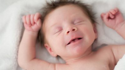 سندرم مرگ ناگهانی نوزاد (SIDS)