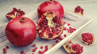 آیا خوردن دانه انار برای بدن مفید است؟