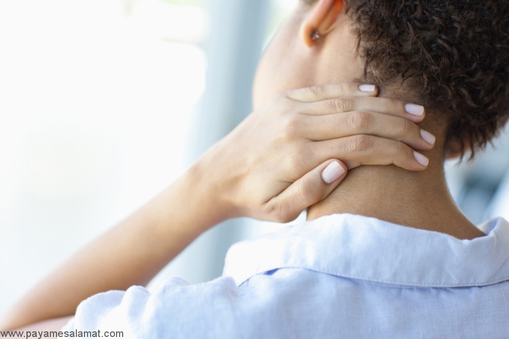 درمان خانگی گردن درد به کمک روش ها و مواد طبیعی
