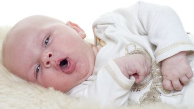 روش های درمان سرفه در نوزاد هفت ماهه