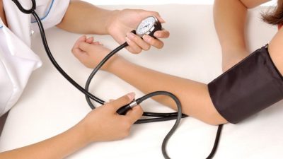 فشار خون و بیماری های کلیوی ؛ ارتباط این دو بیماری با هم چیست؟