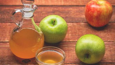 کاربردها و خواص سرکه سیب برای بدن به همراه عوارض جانبی احتمالی ناشی از مصرف آن