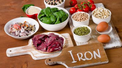 مواد غذایی غنی از آهن ؛ کارکرد آهن و علائم کمبود این ماده معدنی در بدن