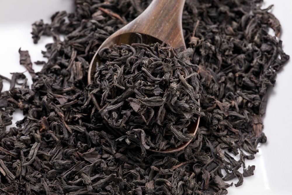 خواص چای سیاه برای بهبود سلامت قلب، هضم و سطح استرس