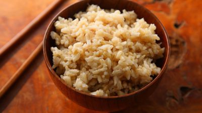 خواص برنج قهوه ای برای کاهش خطر ابتلا به دیابت و بیماری های قلبی و ارزش غذایی این ماده