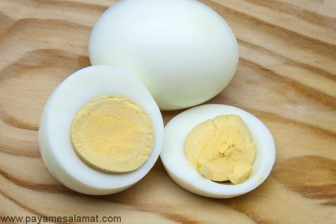 مقدار ویتامین ها و پروتئین سفیده تخم مرغ چقدر است؟