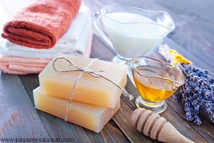 چگونه می توان در خانه صابون ضد عفونی کننده طبیعی درست کرد؟