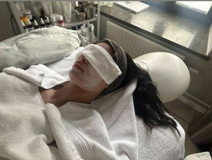 دوره آموزش پاکسازی پوست